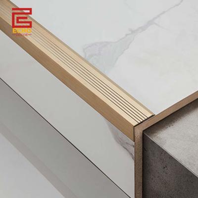 Stainless Steel Stair Nosing Trim Metal Step Nosing Edge Trim For Concrete Stairs