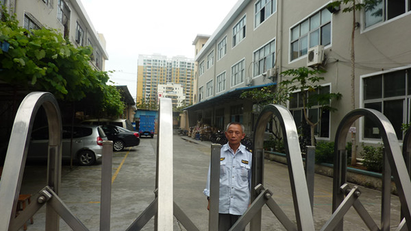 Magnetic Sport Bluetooth Earphone China Manufacture Hot Selling V4.2 Bluetooth Version Wireless Sport Mobile Headphone