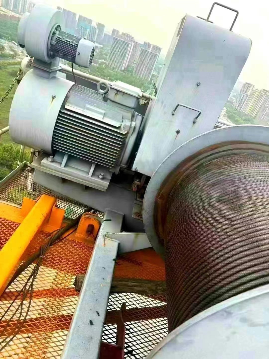 2018 2019 2020 Zoomlion Использованный 6513-8 башенный кран с максимальной нагрузкой 8 т