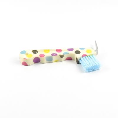 Floret Pattern Horse Hoof Pick With Brush Special Designed With Long Handle