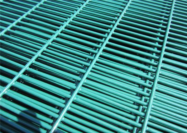 358 wire fencing panels 2007 x 2515mm mesh 12.70mm x 76.20mm diameter 4.00mm powder coated