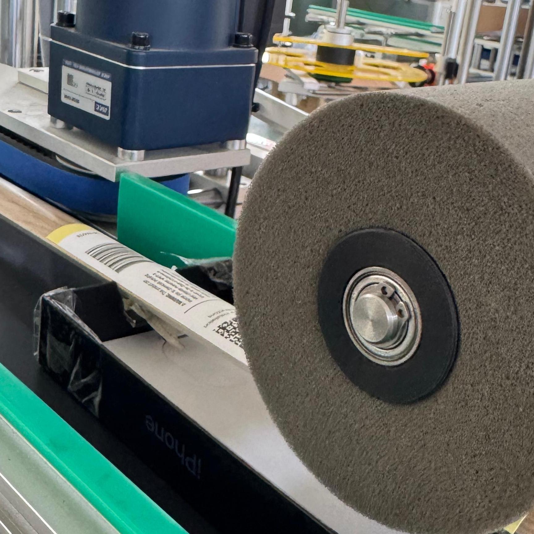 Automatic Top And Side Labeling Machine Dual Position Label Applicator For Packaging Automation