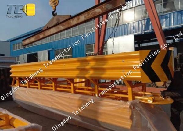 Atenuador galvanizado mergulhado quente do coxim do impacto, atenuador de Redirective