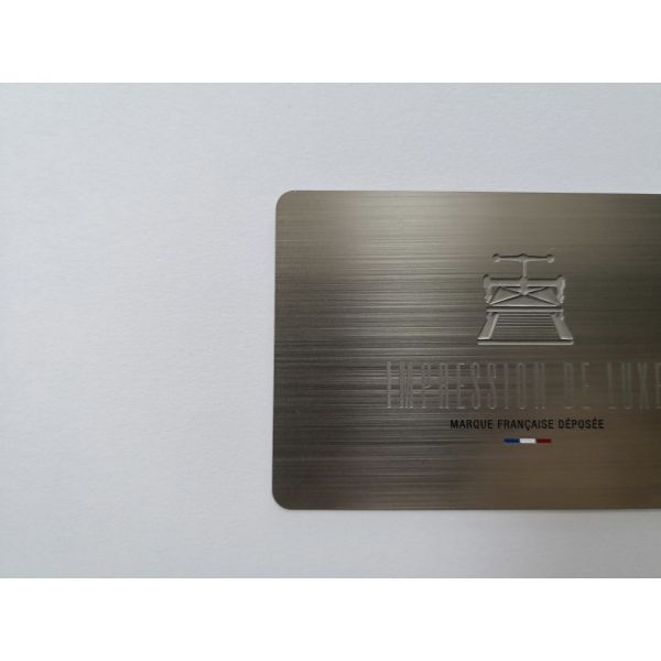 0.5mm Thickness Metal Business Cards Deboss Logo Silver Gold Brushed Finish
