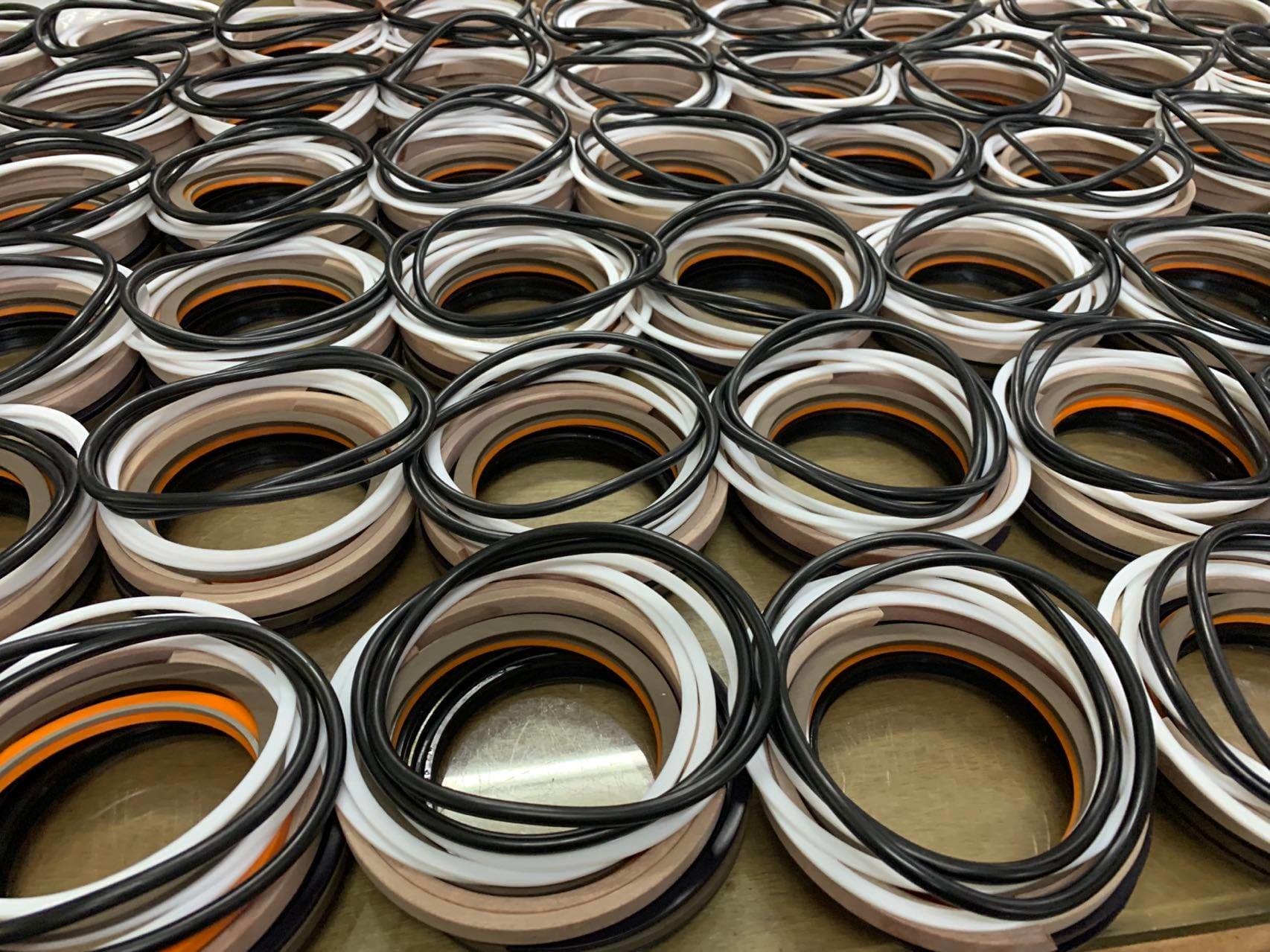 VOLVO EC290 14513715 Arm Cylinder Seal Kit Flat O Ring Kit For Excavator