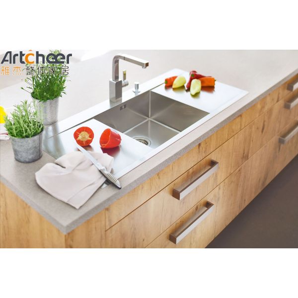 Кухонный шкаф из фанеры цвета на заказ Фронты в белом дереве Ламинированный современный стильный дизайн