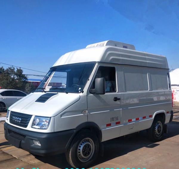 Van Manual Mobile Freezer Truck refrigerado pequeno diesel Mini Bus