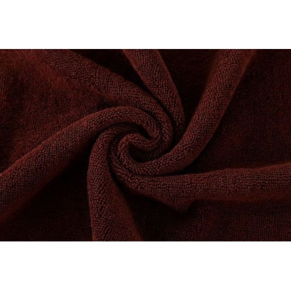 Un conjunto de toallas de 160 g de alta absorción con un material de algodón largo y superblandoso.