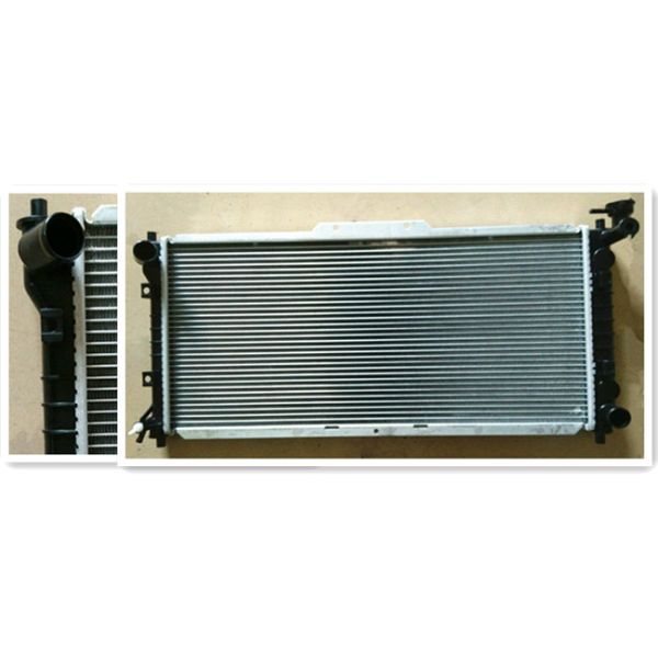1993-1997 Mazda Radiator Replacement Mazda Spare Parts PA 690*338*26mm