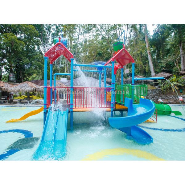 Los niños de China parquean la diapositiva plástica del patio al aire libre de Aqua Park Water Games Pool de la guardería del equipo del patio