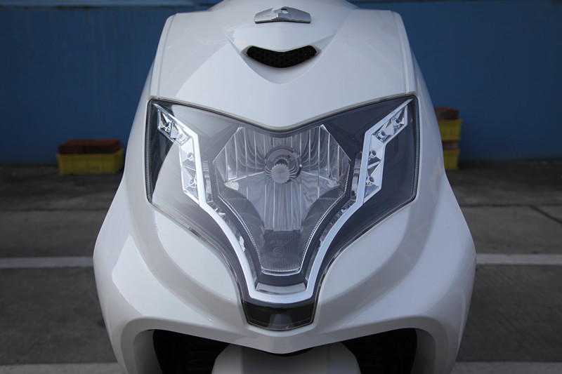 2 rodó choque hidráulico eléctrico de la batería de plomo de la vespa del camino de 3 velocidades