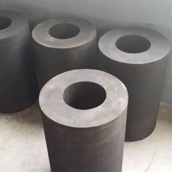Lightweight UV Ozone Resistant Cylindrical Marine Fenders for Efficient Impact Absorption