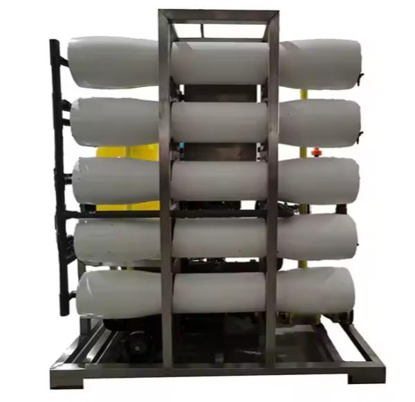 Système de désalinisation de l'eau de mer à filtration multi-média/ultrafiltration