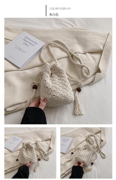 Hot Sale Women Hollow Out Crochet Knit Summer Handbags Straw Woven Portable Raffia Beach Holiday Tote Bag Raffia Paper Rope Crochet Straw Bag for Seaside Vacation Trips Shopping and Shopping