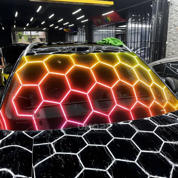 100% No Visual Distortion Ultra HD 1.22*15M High Hydrophobic Red EPU Windshield Protection Film WPF TPU Car Windshield PPF