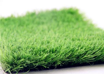 Grama artificial da parede saudável para o jardim do terraço, relvado falso do jardim