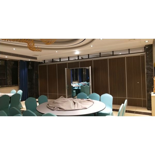 Leather Surface MDF Board Operable Office Partiton Wall Sliding Folding Ceiling System