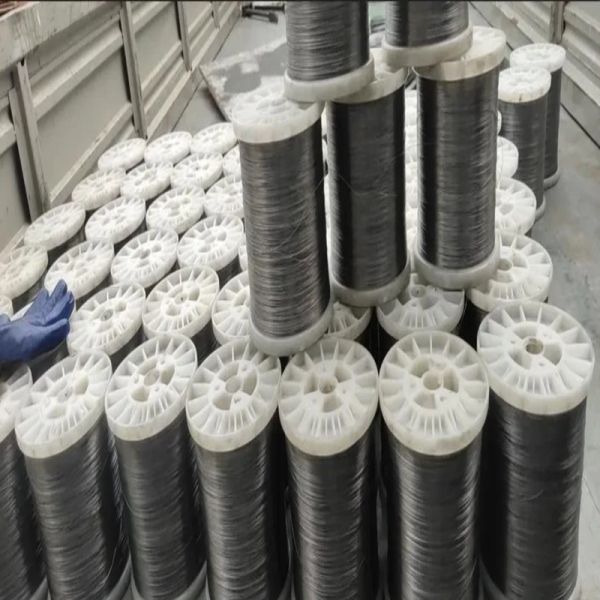 EN10147 / EN10142 / DIN 17162 / JIS G3302 Steel Wire Rod With Standard Sea Package