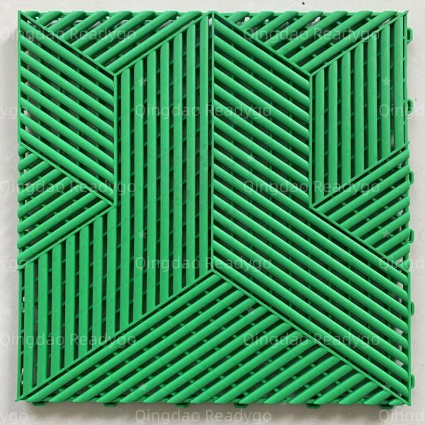 Eco-friendly interlocking plastic pvc garge floor tiles Hollow drainage floor mats