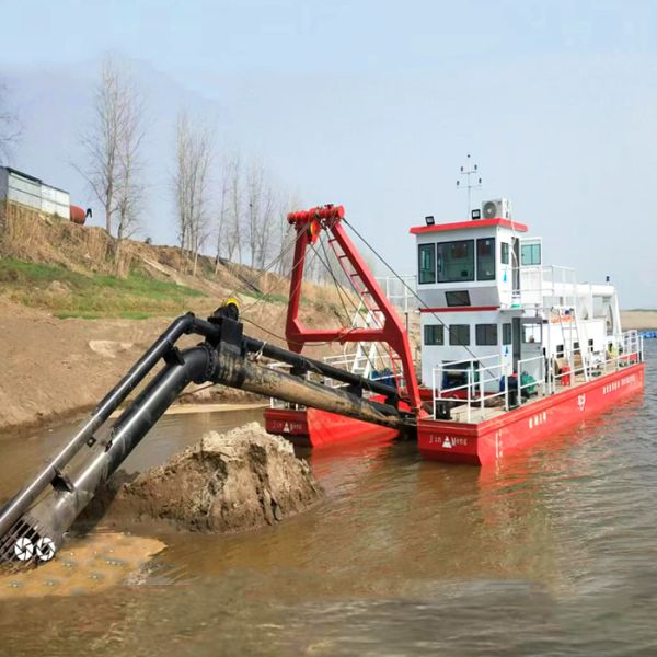 Portable Jet Suction Dredger 566kw 1500m3 Water Flow River Dredging Equipment