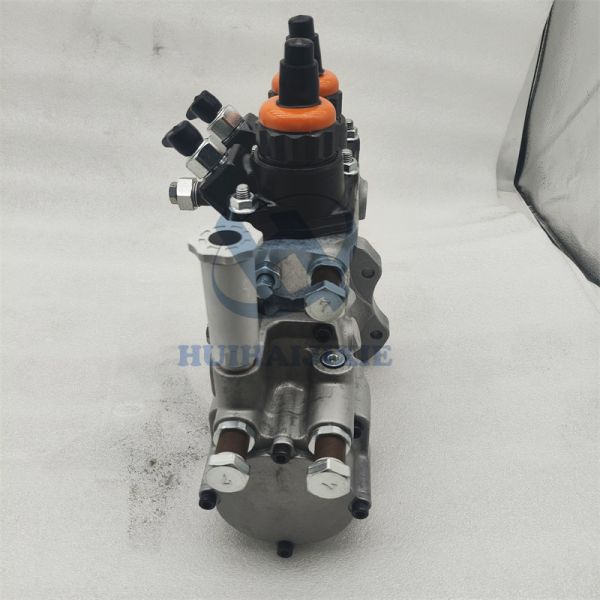 Common Rail Diesel Engine Fuel Injection Pump 094000-0652 0940000652 Excavator Parts