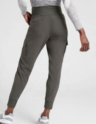 Tela de estiramento de pouco peso das calças macias dos basculadores do Sportswear das mulheres da malha