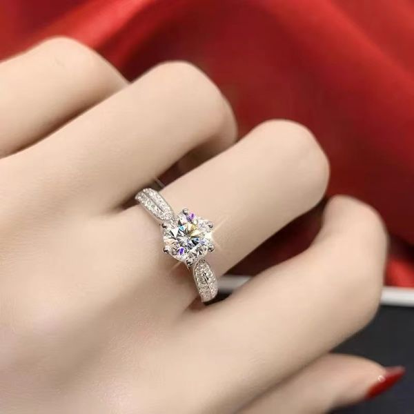 La mode Moissanite Or Anneau en acier inoxydable Argent Diamant Anneaux de fiançailles pour femmes