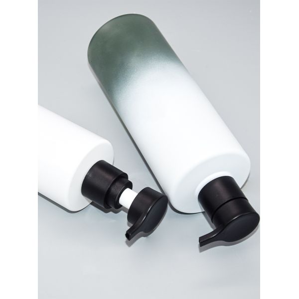 Injection Molding Matte Lotion Pump Bottle PCR PET For Skin Care 150ml 200ml 400ml