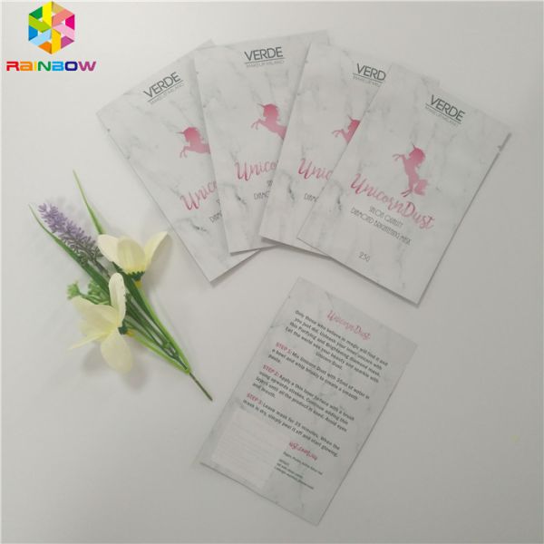 Facial Mask Cosmetic Packaging Bag Aluminum Foil Glossy Printed Surface Finish