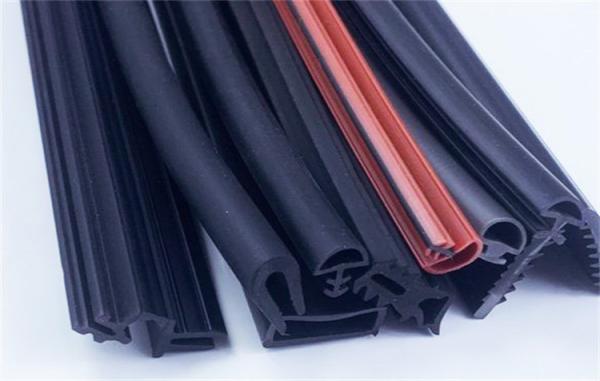 Online Factory Supply Custom Length Santoprene Sealing Strip EPDM Rubber Door Seal for Truck Shock Absorber Type