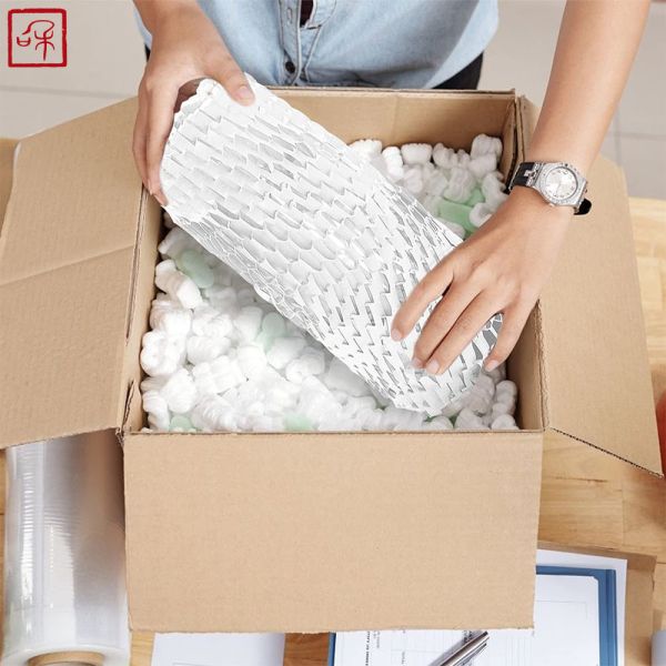 50CM*100M Wood Pulp Eco Friendly Honeycomb Paper For Books / Magazines