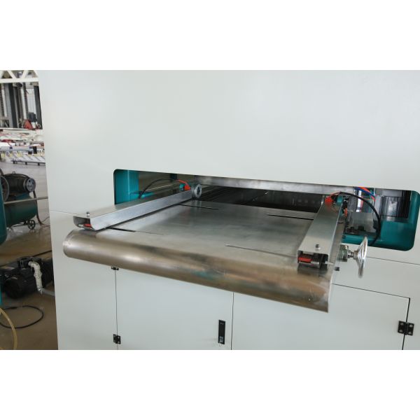 Container Making Plc Thermoforming Blister Packaging Machine Vacuum Forming Auto