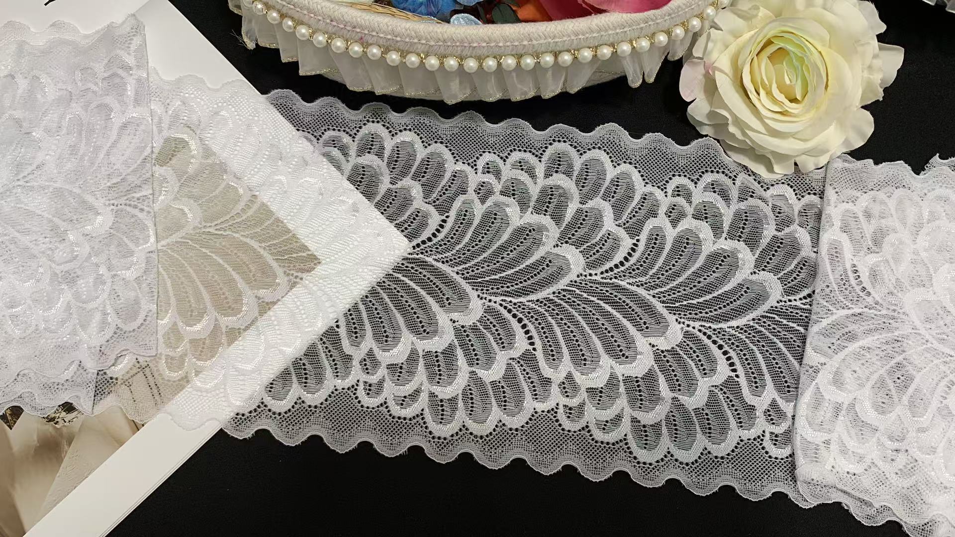 19CM Wide Stretch White Lace Trim A1Z018 Peacock Feather Pattern Elastic Lace For Lingerie Nightgown Dress Decoration