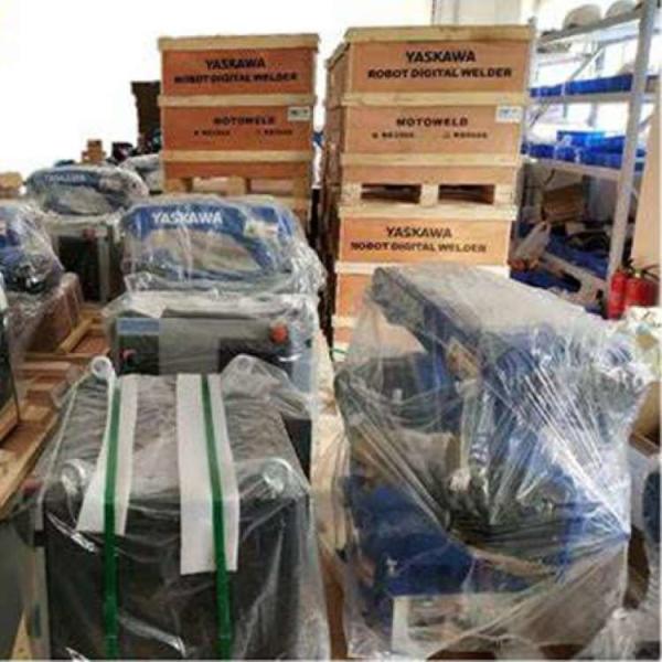 Carga útil 15kg da máquina MPX2600 da pintura do robô como o robô de pintura de alta velocidade