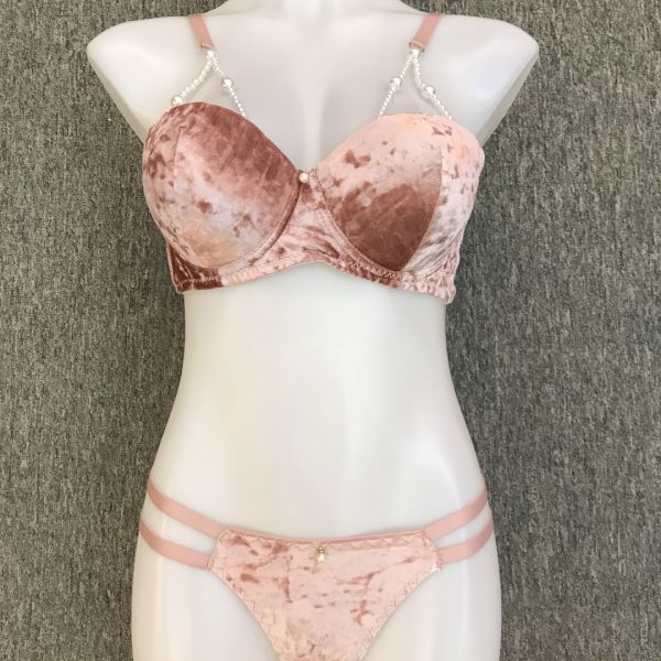 Foreign Trade Wholesale Underwear Women's Bra Underwire Velvet Bra Set Pearl Decoration Bra Underwear Panty Set