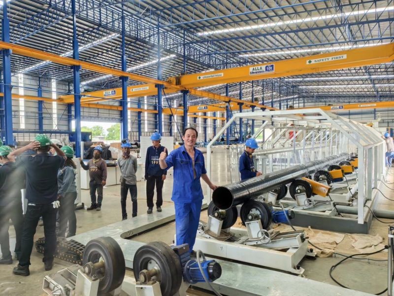 Прокат стальных труб 3lpe/2PE PP Прокат стальных труб Fbe Покрытие оборудования Sand Blaster Shot Blast
