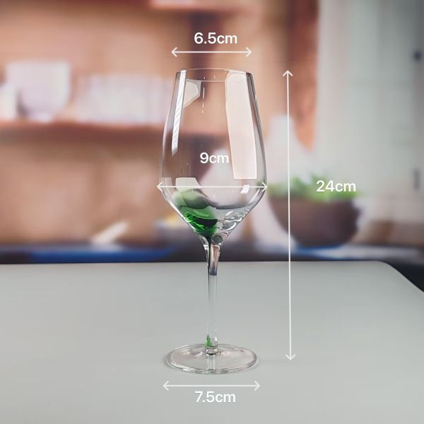 530ml Volume Customized Handblow Clear Red Wine Glass Martini Glass Suitable for Party Durable Stylish Sample Within 7 Days