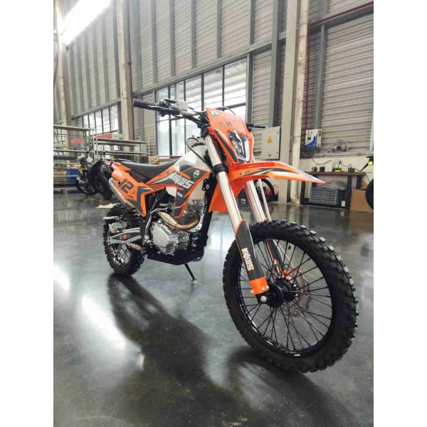 KEWS 161FMJ CB150D 4T Enduro/Motocross Motorcycle with 145ML Piston Displacement Electric+Kick Starter and 5 Speed Transmission