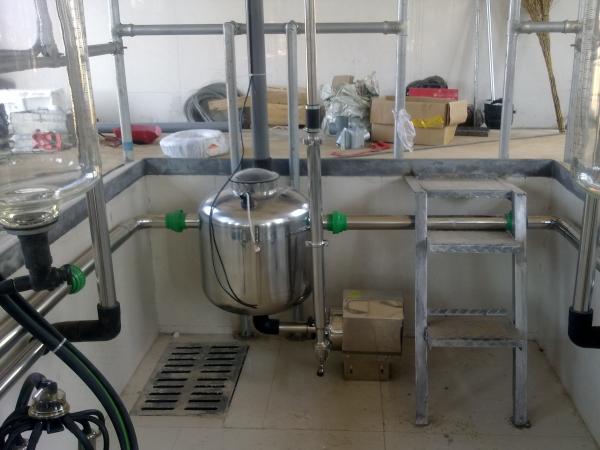HL-G01 Cow Herringbone Milking Parlor System with 28L Glass Milk Recorder