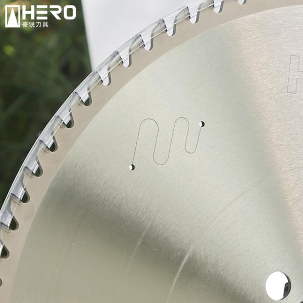 120T Pcd Saw Blades , Diamond Tipped Saw Blade Sandwich Soldering Flake