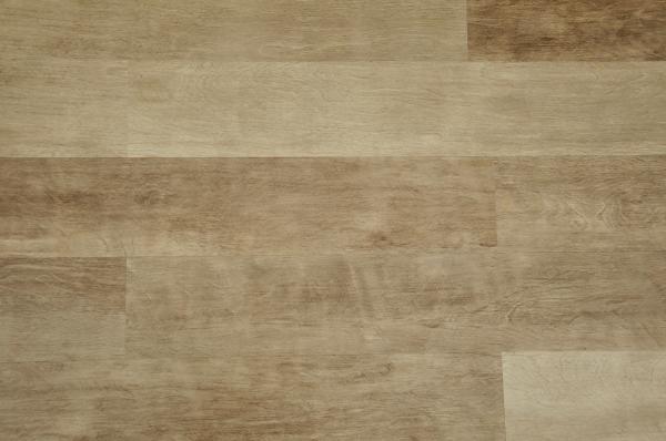 High Density Engineered Vinyl Plank Flooring Interlocking Long Lifespan Impact Resistance