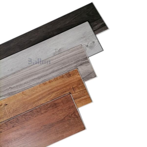 Piso de placa de vinil SPC com sistema Unilin Click e verniz UV