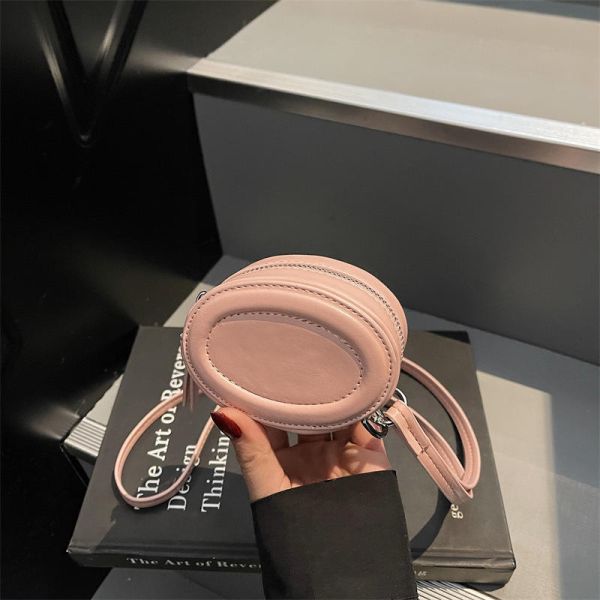 Fashionable Oval Pu Leather Women Crossbody Bag Custom Logo Travel Lipstick Case
