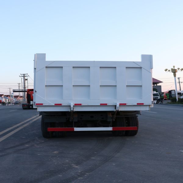 Used Dump Truck Howo T5G Sinotruk Howo 6x4 Tipper 10 Wheeler 30m3 capacity