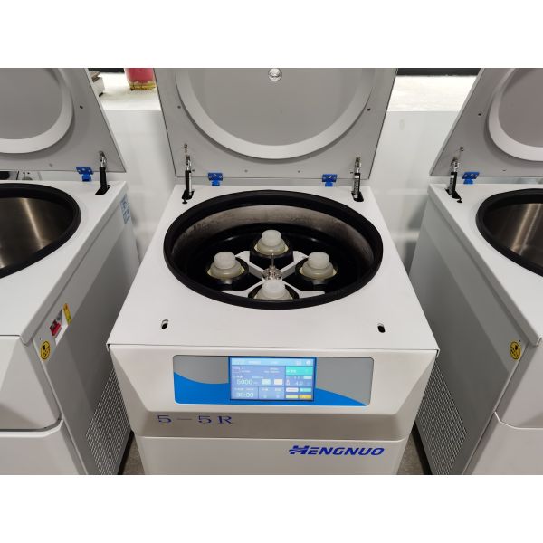 5330xg Floor Standing Refrigerated Centrifuge 4x1000ml Serum Separation Centrifuge 5500rpm 5-5R