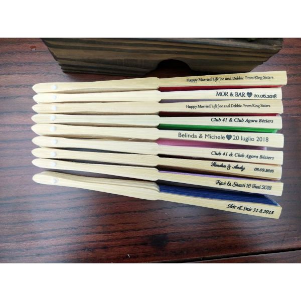 Abanico De Madera De Mano Red Floral Fabric Customized Hand Fans Wedding Favors Foldable Hand Fans