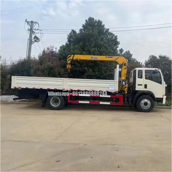 Vehicle Lifter   Truck With Loading Crane