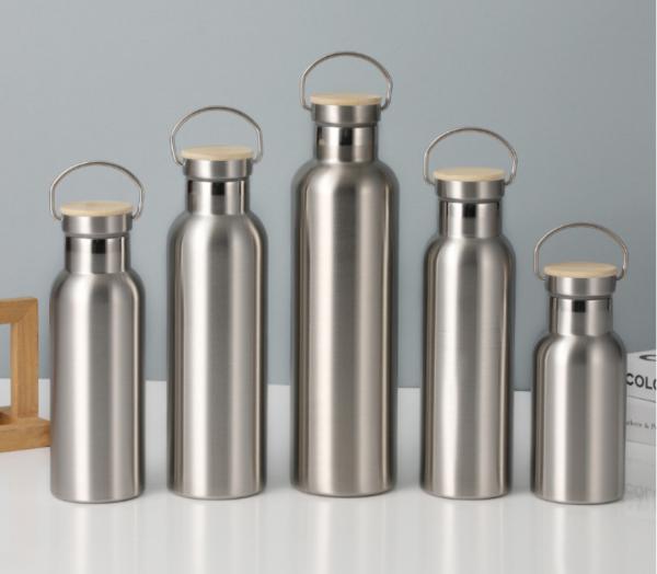 17oz 25oz Manuseio de garrafa de água de aço inoxidável duplo isolado