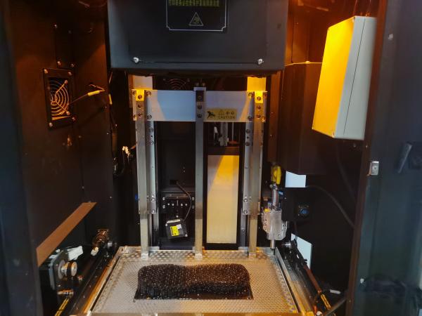 ISO90001 Large Format Industrial 3D Printer Resin SMS Self Research Technology