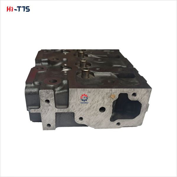 4TNE94 4D94E Engine Cylinder Head 129907-11700 For Excavator